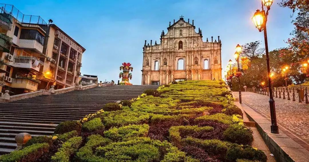 夜色澳门,茶楼门前回忆录